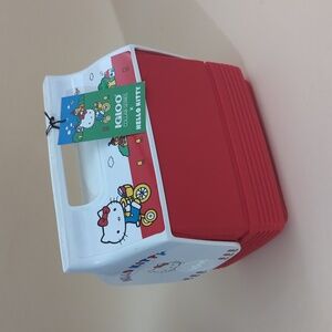 Hello Kitty Playmate Mini Cooler